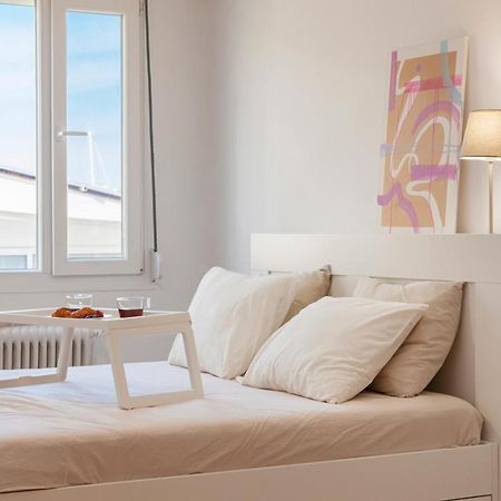 Marina Zeas Apartment Пирей Экстерьер фото