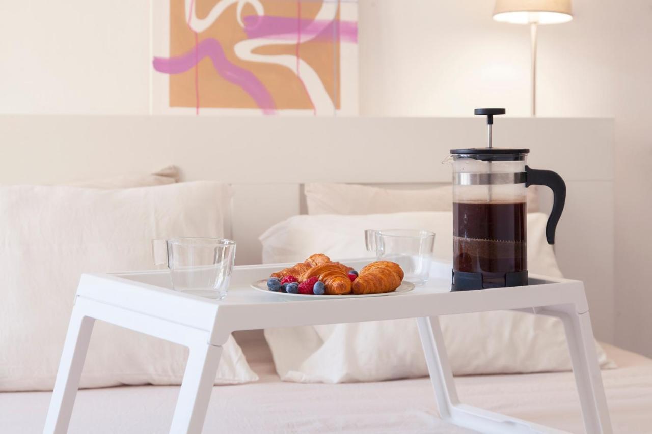 Marina Zeas Apartment Пирей Экстерьер фото
